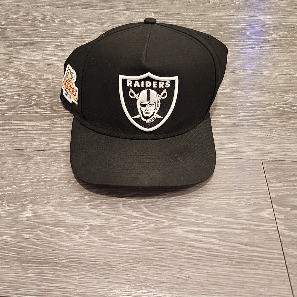 Raiders Bundle 2X T-shirt Black new with tags and Hat - Picture 5 of 9
